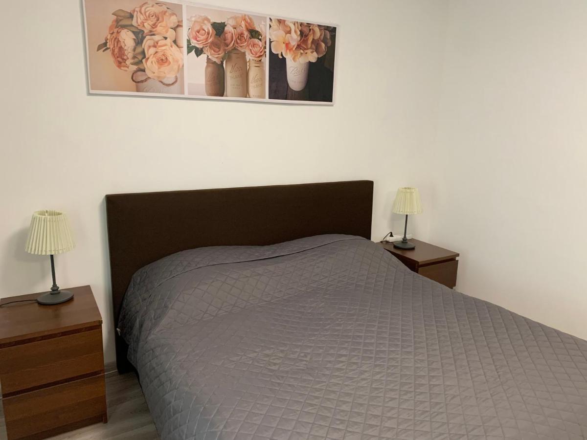 Apartament Tt10 Botanicka Trnava Buitenkant foto