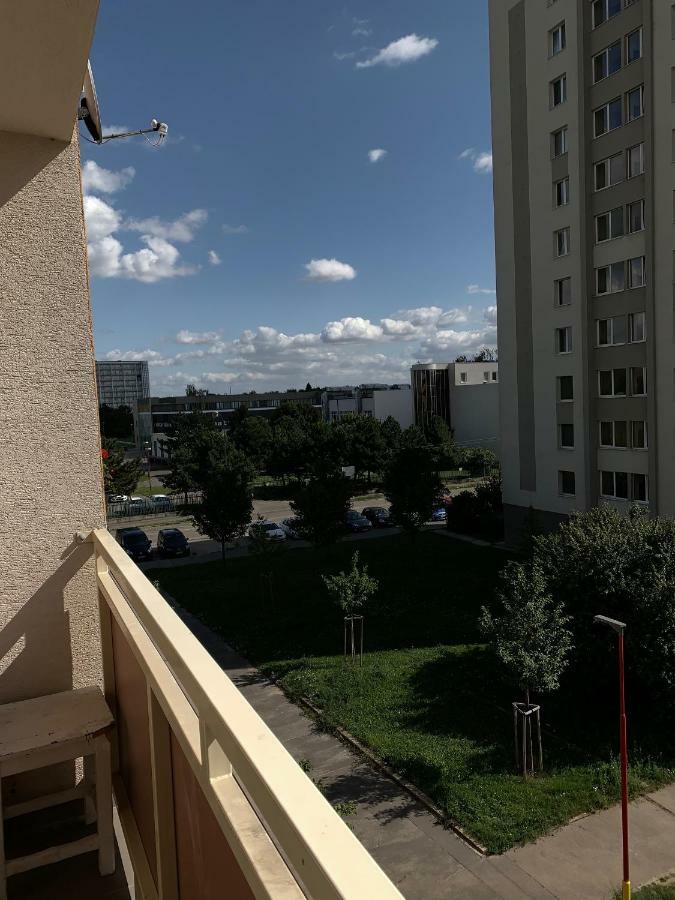 Apartament Tt10 Botanicka Trnava Buitenkant foto