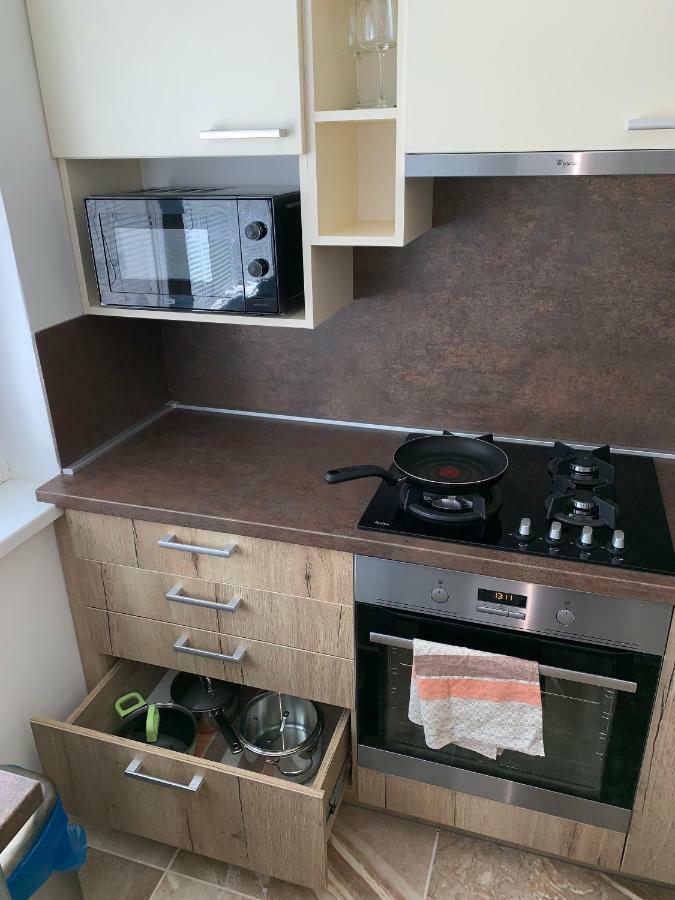 Apartament Tt10 Botanicka Trnava Buitenkant foto