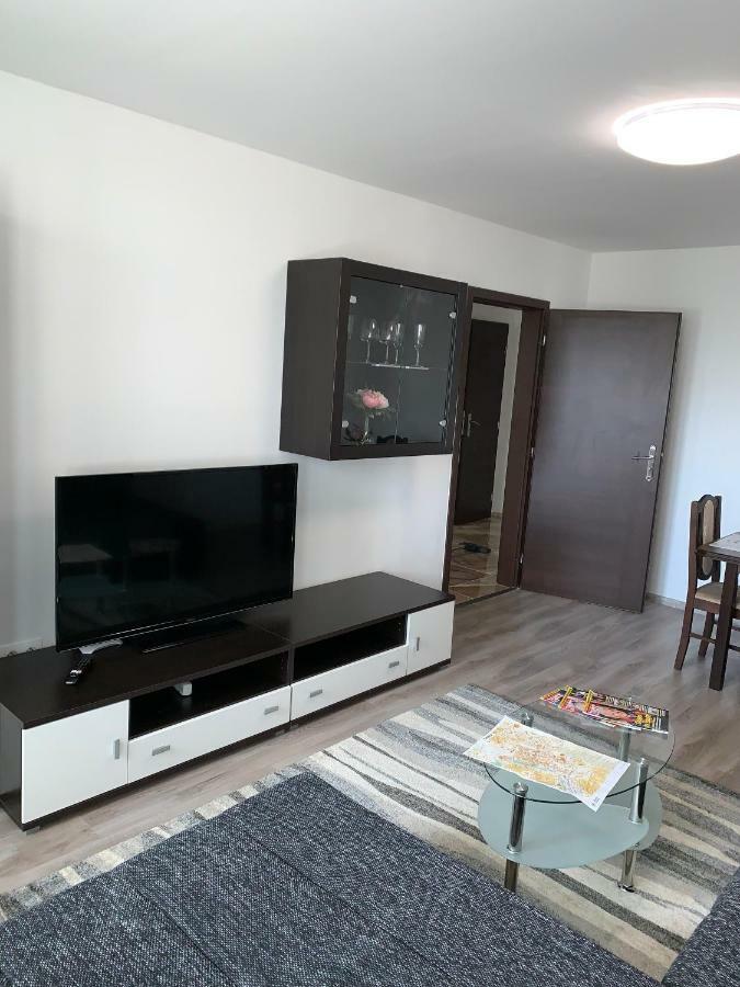 Apartament Tt10 Botanicka Trnava Buitenkant foto