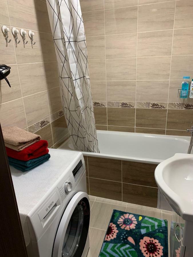 Apartament Tt10 Botanicka Trnava Buitenkant foto